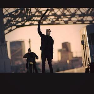 Meet your Posher, Adrian